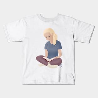 Blonde Girl Reading Kids T-Shirt